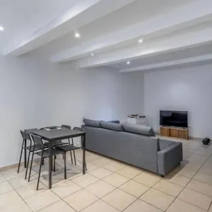 Appartement Studio 100m De La Mer, La Ciotat
